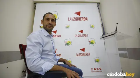 Sebasti&aacute;n P&eacute;rez posa para C&oacute;rdoba Hoy en la sede del PCA de C&oacute;rdoba