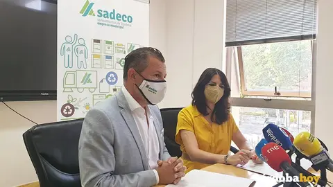David Dorado y Purificaci&oacute;n Joyera