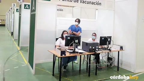 Punto de vacunaci&oacute;n Covid