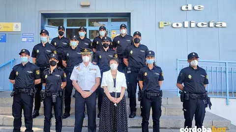 Polic&iacute;as