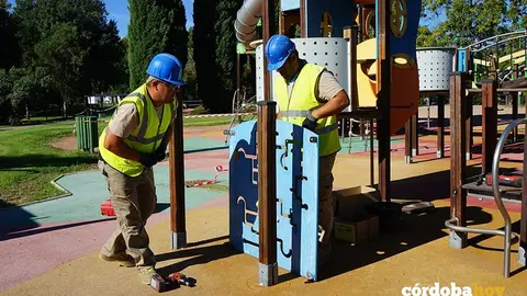 Jos&eacute; Mar&iacute;a Bellido y Cintia Bustos visitan las obras de La Ciudad de Los Ni&ntilde;os y Las Ni&ntilde;as el 6 de octubre de 2021