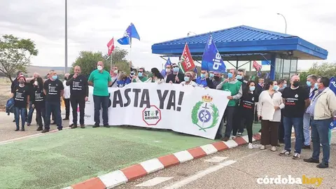 Concentraci&oacute;n sindical a las puertas de la Prisi&oacute;n de Alcolea, en una imagen de archivo