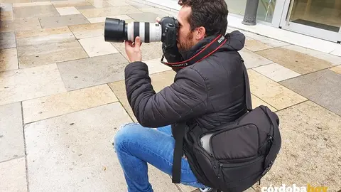 Un profesional de la fotograf&iacute;a en la capital cordobesa