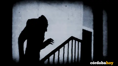 Fotograma de la pel&iacute;cula de Murnau Nosferatu