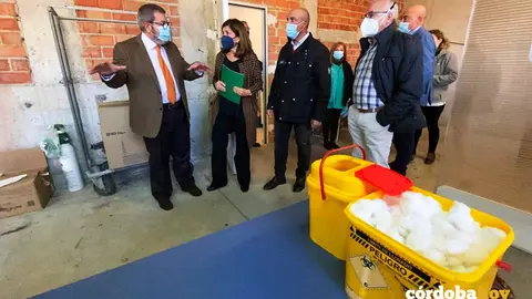 Mar&iacute;a Jes&uacute;s Botella conoce los bajos del centro de salud de Rute, donde ir&aacute;n las Urgencias