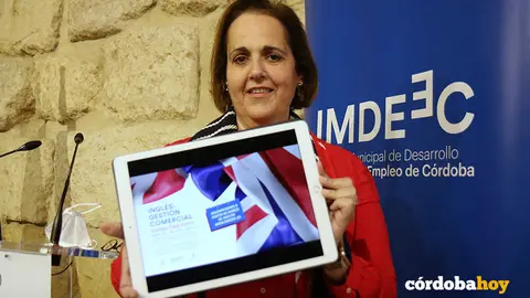 Blanca Torrent presenta el curso de ingl&eacute;s avanzado para desempleados