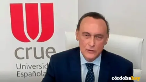 Jos&eacute; Carlos G&oacute;mez Villamandos, como presidente de la CRUE