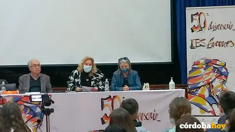 Ponencia de Andr&eacute;s Mart&iacute;nez Lorca en el IES Averroes