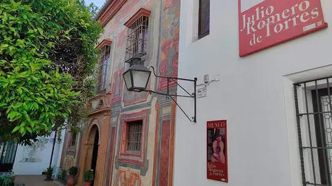 Fachada del Museo Julio Romero de Torres