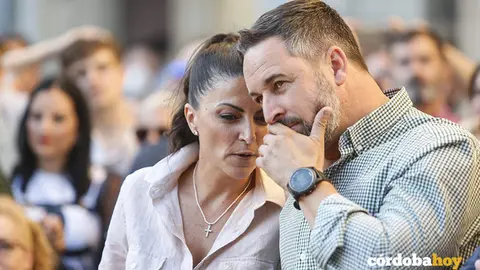 Santiago Abascal y Macarena Olona en C&oacute;rdoba