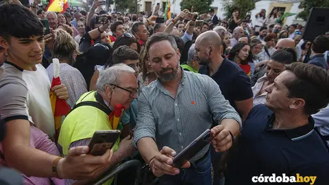 Santiago Abascal y Macarena Olona en C&oacute;rdoba