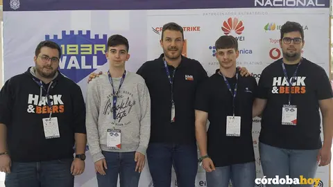 Los expertos cordobeses en ciberseguridad en el Congreso de Seguridad Digital y Ciberinteligencia 'C1b3rWall', celebrado en la Escuela Nacional de Polic&iacute;a en &Aacute;vila