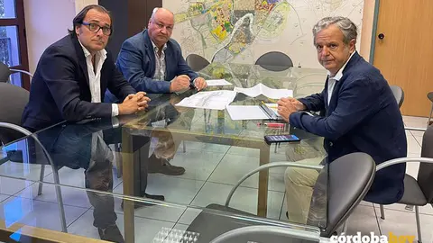 Reuni&oacute;n entre urbanismo y el Colegio Pficial de Ingenieros de Montes