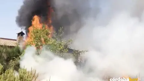 Imagen captada de un video del SEIS del incendio en la calle Barbo