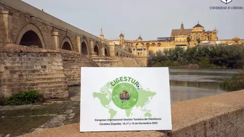 Cartel del II Congreso Internacional  
Gesti&oacute;n Tur&iacute;stica del Patrimonio  
Cultural y Natural en Destinos de Interior 
Arqueolog&iacute;a y  paisajes culturales