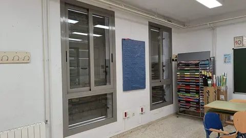 Trabajos para mejorar el confort t&eacute;rmico del Centro de Educaci&oacute;n Infantil y Primaria (CEIP) Santa B&aacute;rbara de Cerro Muriano, en C&oacute;rdoba