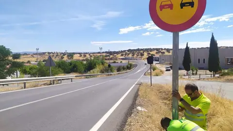 Trabajos en la glorieta de Pedroche