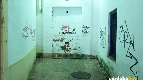 Pintadas en una calleja del Casco
