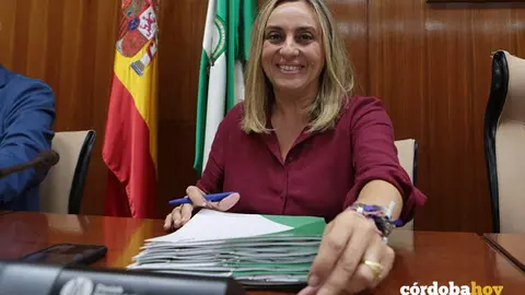 Marifr&aacute;n Carazo, en la Comisi&oacute;n de Fomento del Parlamento andaluz
