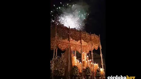 Captura de imagen de un v&iacute;deo sobre la procesi&oacute;n con fuegos artificiales