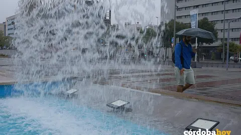 Lluvia en la capital cordobesa, en una imagen de archivo