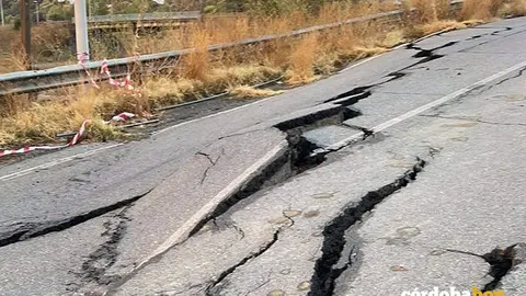 Carretera de acceso al cementerio de la Fuensanta, en una imagen de archivo
