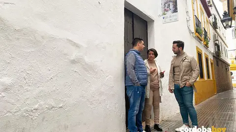 La directiva de IU ante la puerta cerrada de Trueque, 4