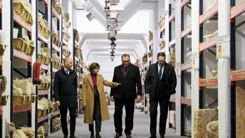 El consejero en el interior del Silo