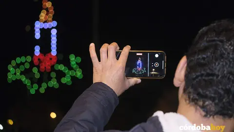Espect&aacute;culo de luz con drones en El Arenal