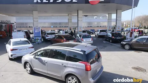 Aspecto de las gasolineras cordobesas a d&iacute;a de hoy FOTO JM AYALA