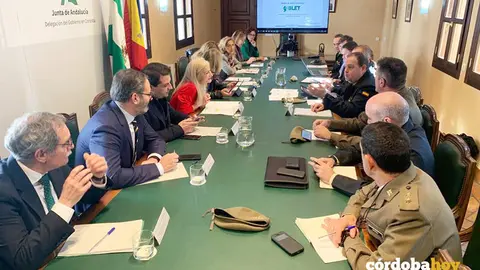 Reuni&oacute;n en C&oacute;rdoba de Patricia del Pozo con el Ej&eacute;rcito para hablar de formaci&oacute;n y Base Log&iacute;stica