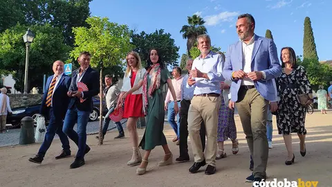 In&eacute;s Arrimadas con Andr&eacute;s Reche, Jes&uacute;s Lupi&aacute;&ntilde;ez e integrantes de la candidatura de Cs en C&oacute;rdoba
