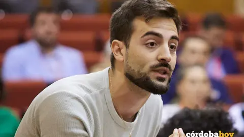 Jos&eacute; Manuel G&oacute;mez Jurado en una de sus intervenciones en el Parlamento