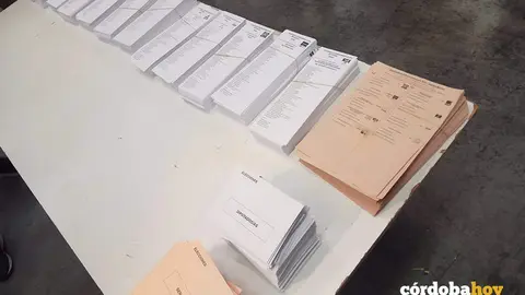Papeletas al Congreso y al Senado en una imagen de archivo