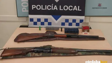 Armas, gu&iacute;as y munici&oacute;n intervenidas por la Polic&iacute;a Local a un supuesto cazador furtivo en Las Quemadillas