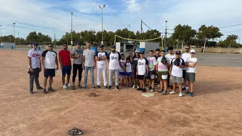 El concejal socialista del Ayuntamiento de C&oacute;rdoba, &Aacute;ngel Ortiz en las instalaciones deportivas municipales