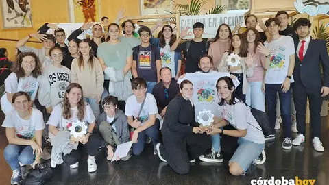 Los premiados y reconocidos al completo