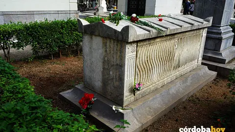 D&iacute;a de Todos los Santos de 2023 en el cementerio de San Rafael de C&oacute;rdoba