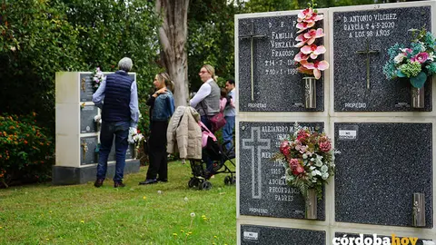 D&iacute;a de Todos los Santos de 2023 en el cementerio de San Rafael de C&oacute;rdoba
