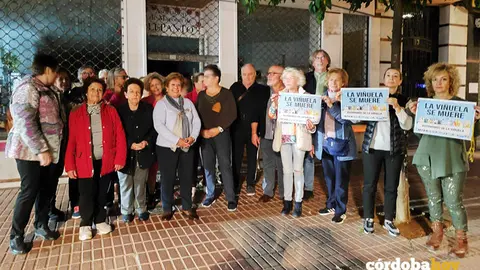 Concetraci&oacute;n por la mala situaci&oacute;n de la Avenida de La Vi&ntilde;uela