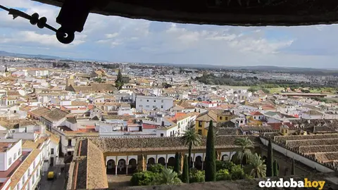 Vistas elevadas de la ciudad desde la torre de la Mezquita-Catedral, en una imagen de archivo