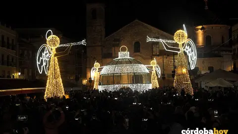 Espect&aacute;culo de luz y sonido navide&ntilde;o en Lucena