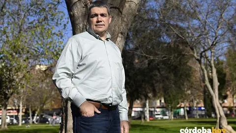 Javier Luna posa para C&oacute;rdoba Hoy FOTO JM AYALA
