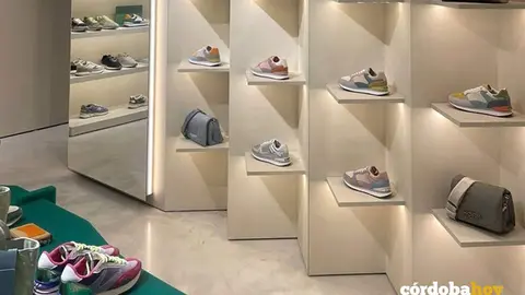 Interior de la tienda de Hoff en C&oacute;rdoba