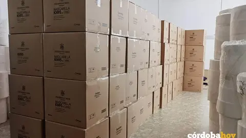 Parte de las mascarillas que el Ayuntamiento de C&oacute;rdoba reparti&oacute; entre los cordobeses en junio de 2020, en la pandemia de la Covid-19