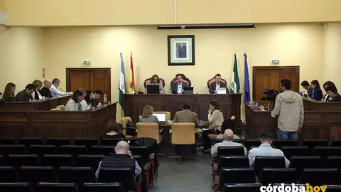 Sesi&oacute;n plenaria en el Ayuntamiento de Lucena