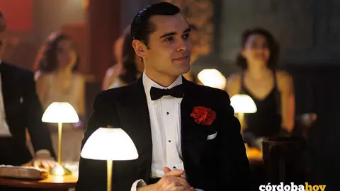 Isco Recio caracterizado como Federico Garc&iacute;a lorca para la serie 'La Moderna'