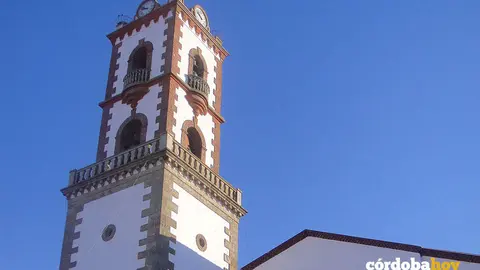 Torre de la iglesia Nuestra Se&ntilde;ora del Castillo