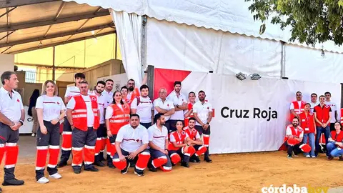 Equipo de la Cruz Roja en el recinto ferial de C&oacute;rdoba
