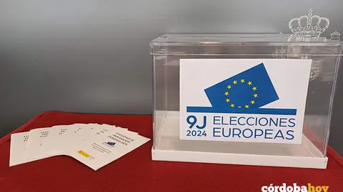 Urna para las elecciones europeas de 2024